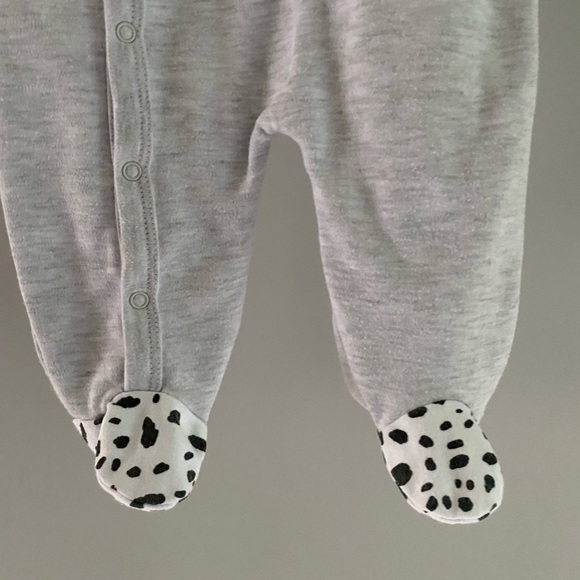 Rene Rofe Elephant One-Piece Footie Sleeper Size Small (Newborn - 3 Months) - Picture 5 of 9